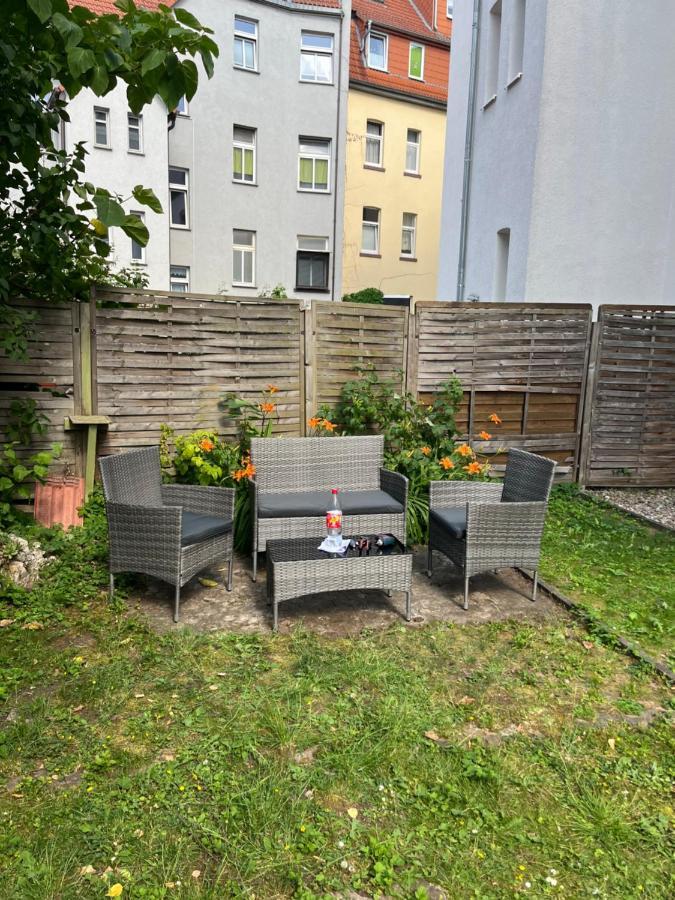 Kleines Apartment In Bahnhofsnaehe Ерфурт Екстериор снимка